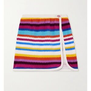New with tags never been worn Missoni wrap skirt. Us size 4 (IT 40, UK8, FR 36)